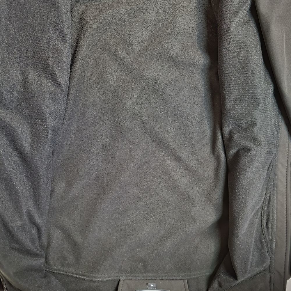 Guess Men's Lightweight  Jacket - Picture 6 of 10
